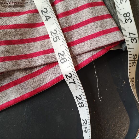 Roxy Plain Jane Slouchy Neck Striped Sweater in Magenta/Gray Size Large - Picture 8 of 12